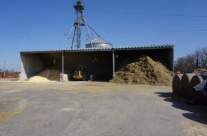 Holt County, NE feedlot for sale