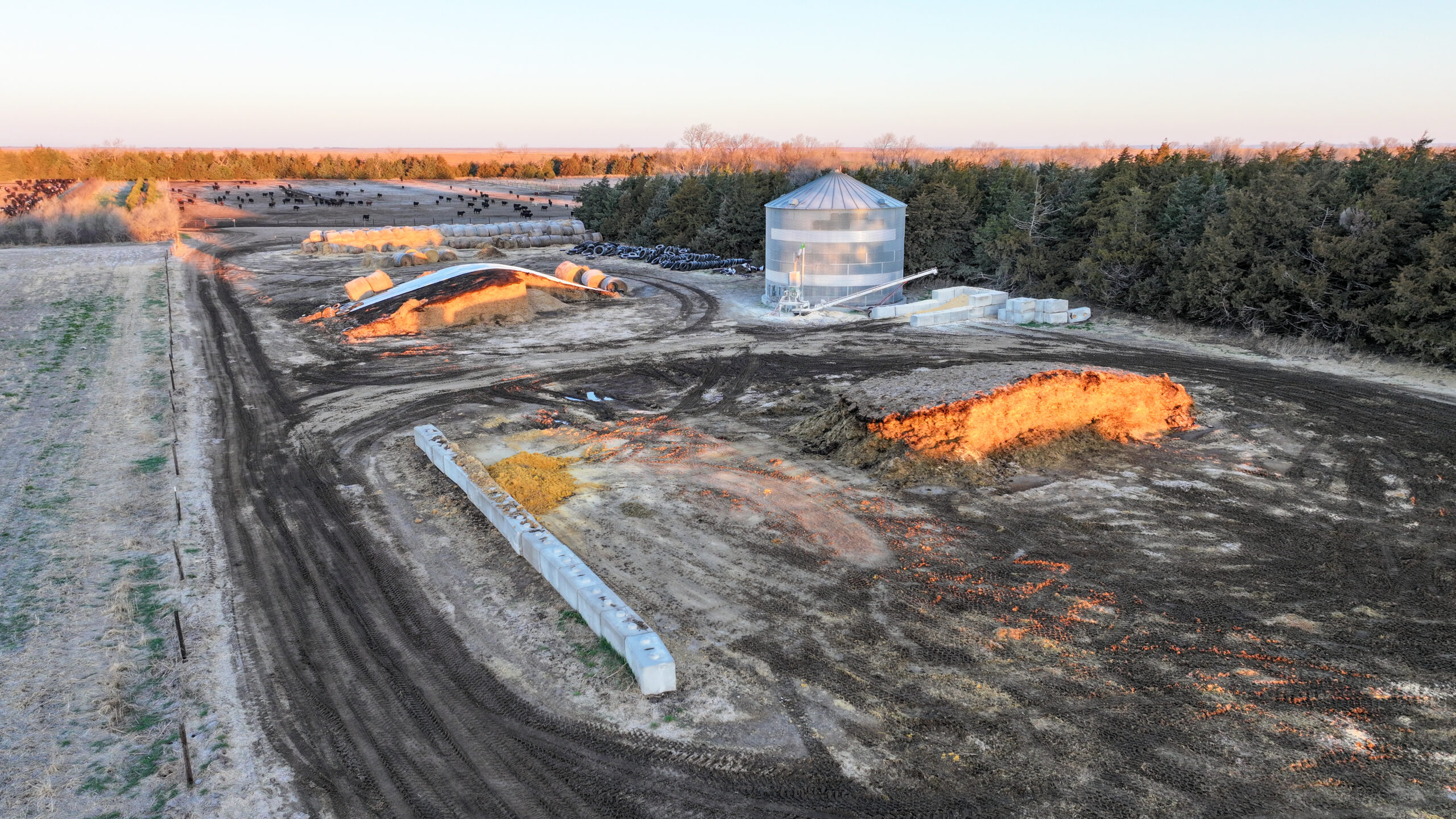 Holt County, Nebraska Irrigated Farm/Backgrounding Unit