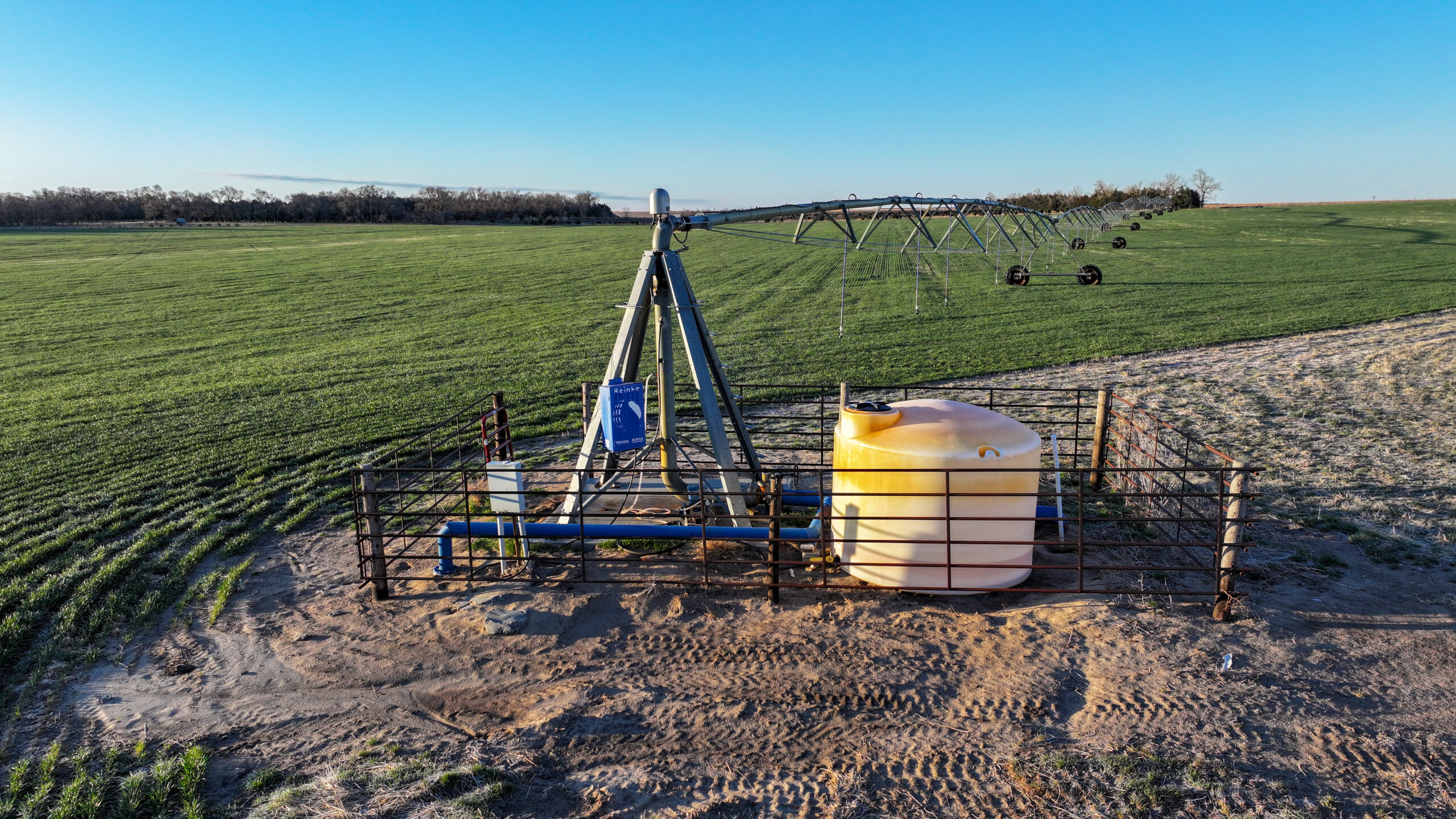 Holt County, Nebraska Irrigated Farm/Backgrounding Unit